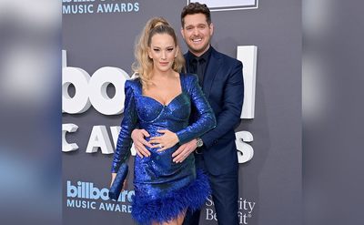 Luisana Lopilato and Michael Bublé attend the 2022 Billboard Music Awards.