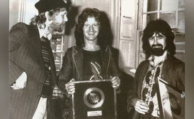 Evans celebrates the song he co-wrote but is not performing.