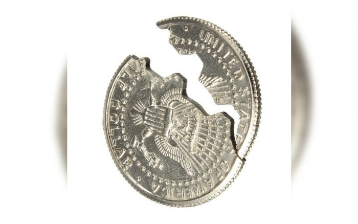 Biting a Coin in Half – Anatomy of the Illusion