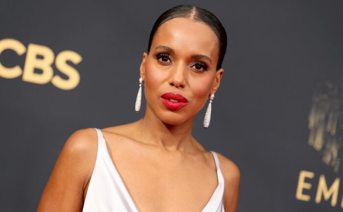 Kerry Washington poses for the press.