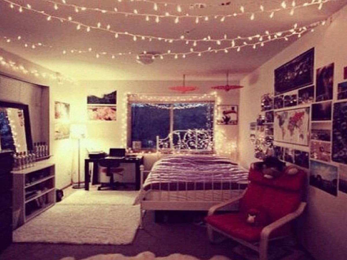 Apartment bedroom