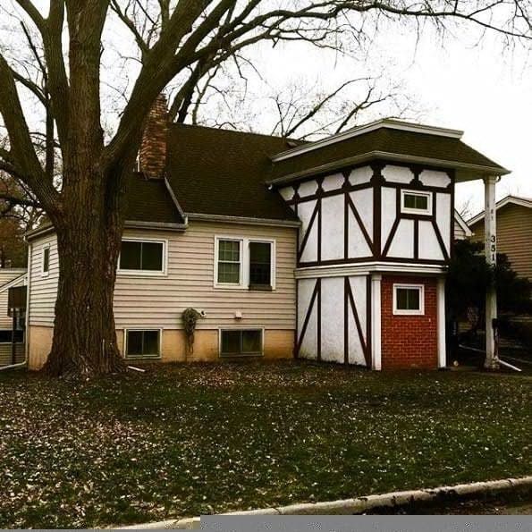 A house with second floor inaccessible