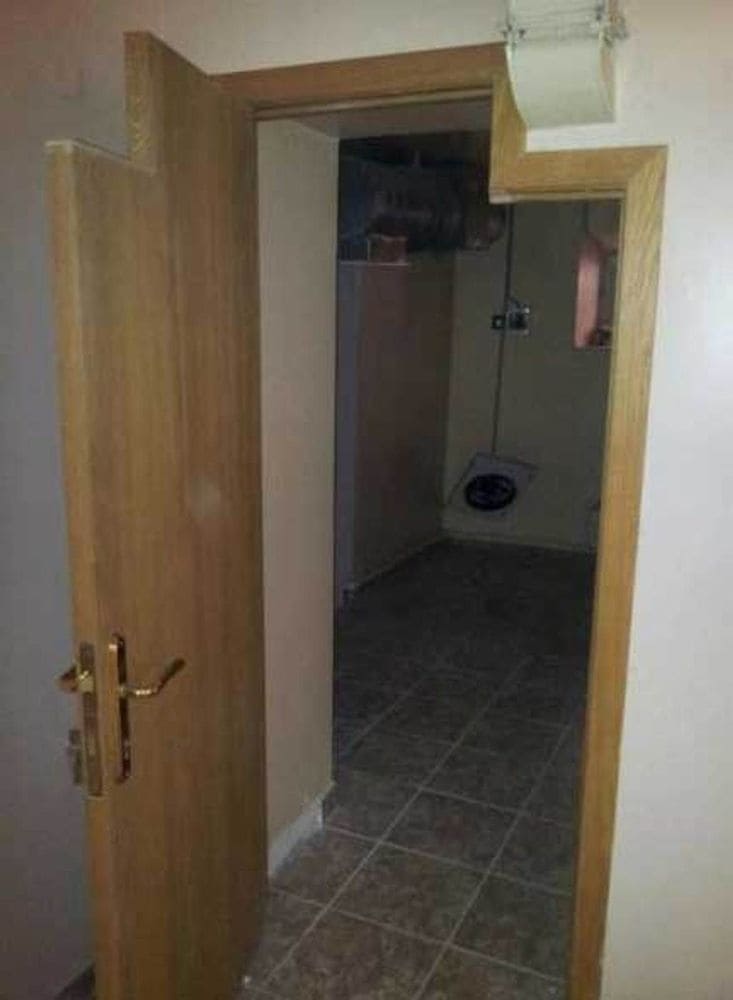 A door in the shape of Tetris