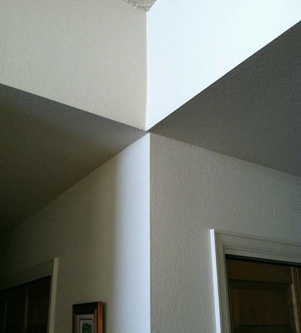 Ceiling and walls not aligned