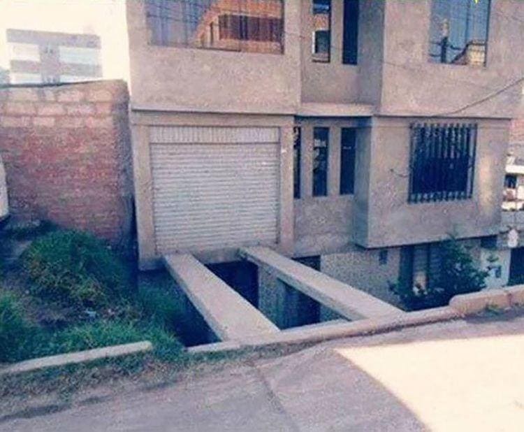 A risky entrance to a garage