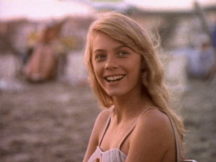 Holly Sampson at the beach