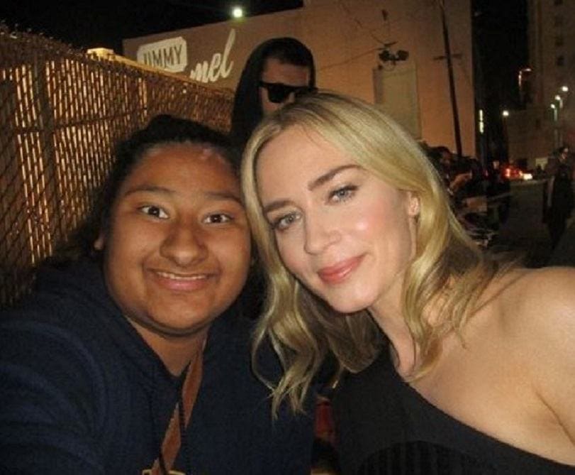 Emily Blunt and Marlen are taking a selfie outside of the Jimmy Kimmel Live studio.