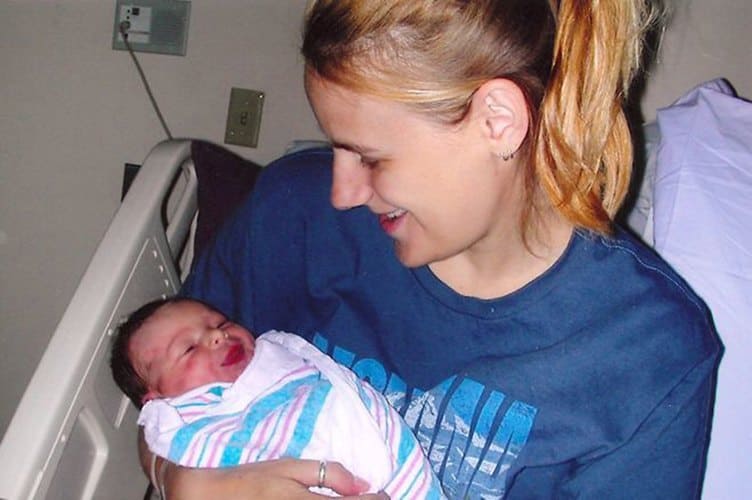 Jessica with her newborn daughter Alice.