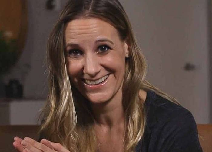 Photo of Jessica smiling.