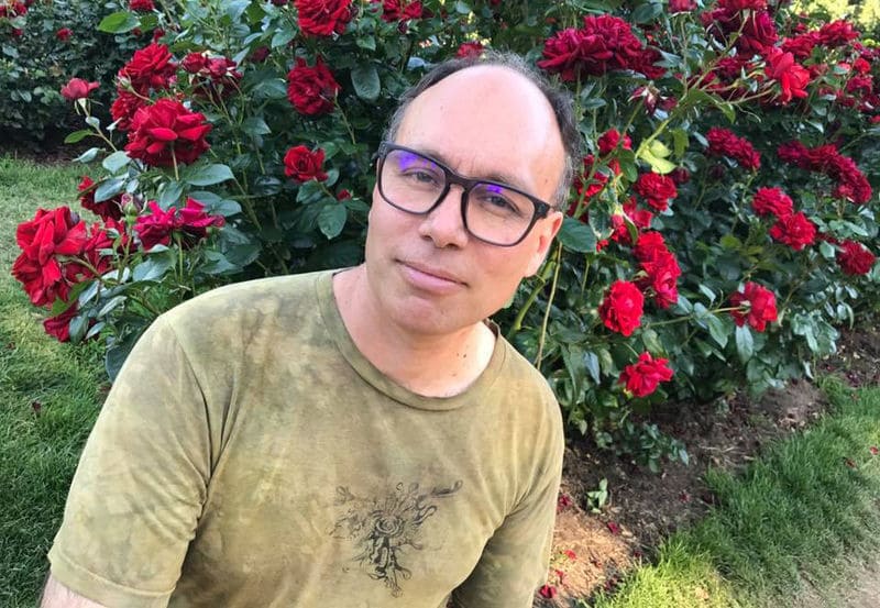 Photography of Aaron Long outside.