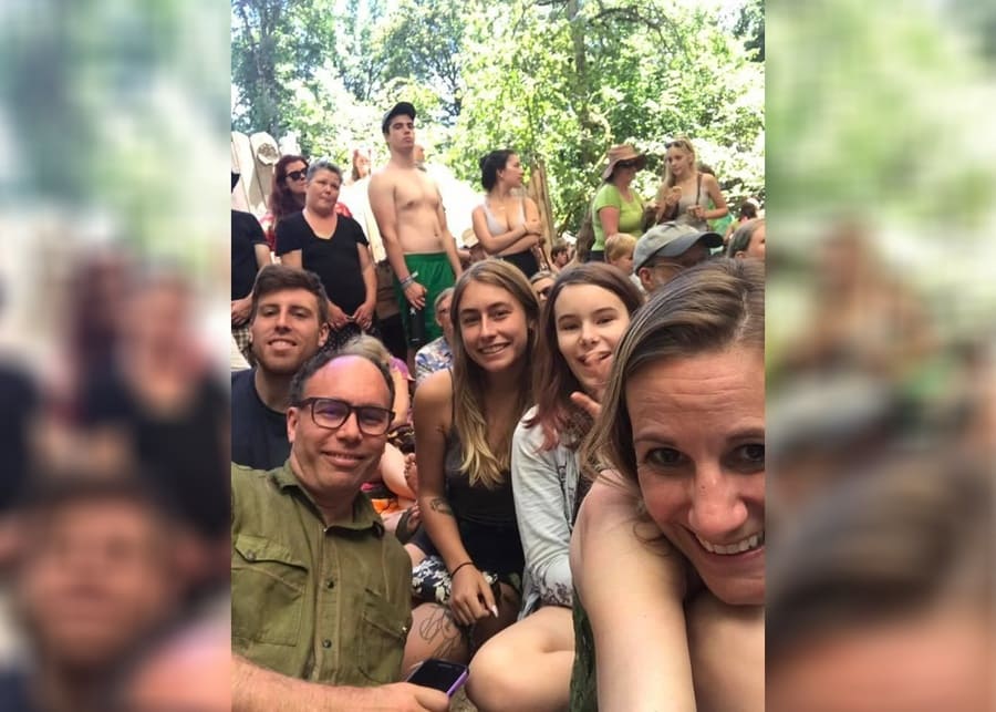 Jessica, Alice, Maddie, Bruce, and Aaron photographed together in a selfie.