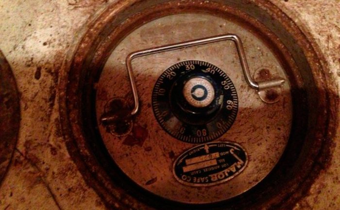 A photograph of the circular safe inside of the ground