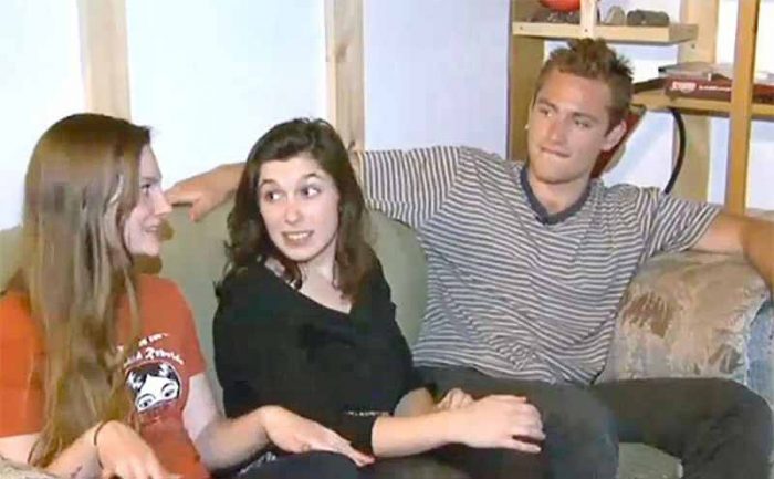 Reese Werkhoven, Cally Guasti, and Lara Russo sitting on a couch