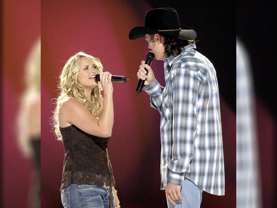 Blake Shelton and Miranda Lambert. CMT 100 Greatest Duets Concert