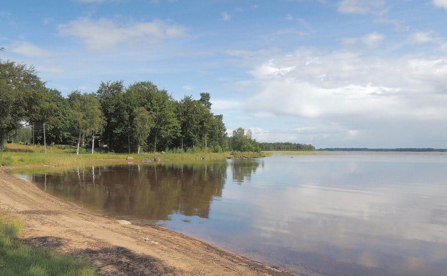 A photograph of Vidostern Lake