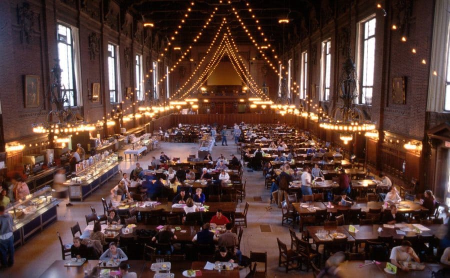 The large Yale dining hall 