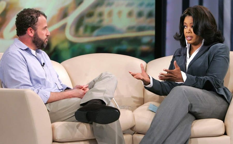 Oprah interviewing James Frey 