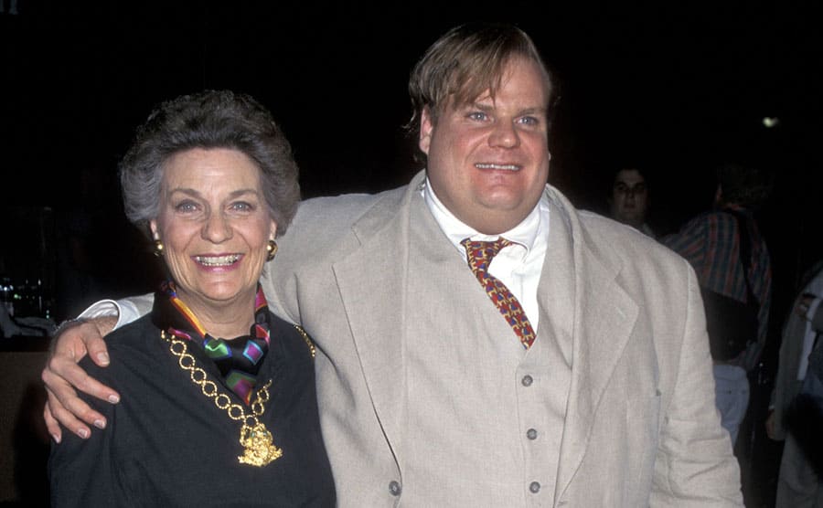 Chris Farley with his mother on the red carpet 