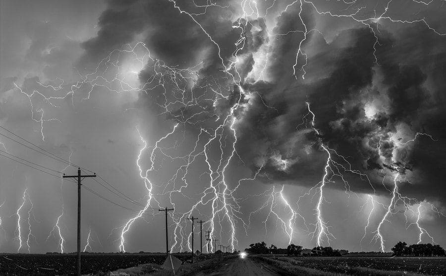 Extreme weather on the high plains of Nebraska with this stunning electric storm with dozens of lightning bolts.