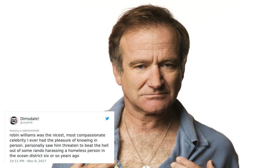 Robin Williams pointing to his chest for a portrait / A tweet about Robin William’s kindness 