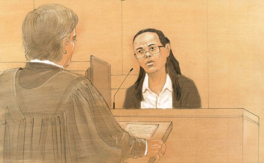 A courtroom sketch of Jennifer on the witness stand. 