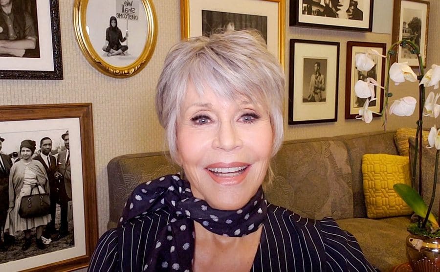 A screengrab of Jane Fonda in her house. 