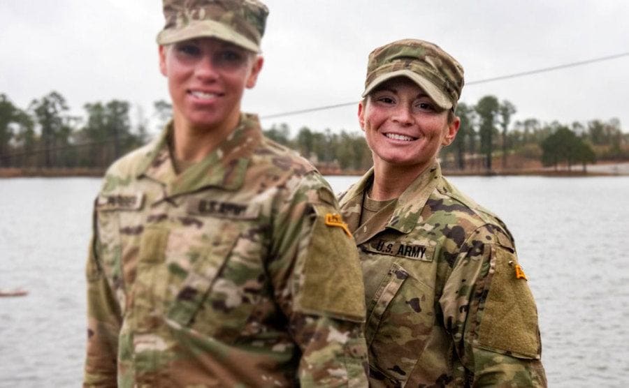A female army guard who dated Kane.