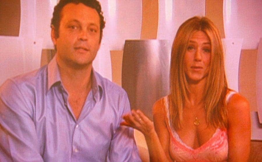 Vince Vaughn and Jennifer Anniston via monitor after receiving an award for the movie.