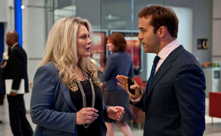 Beverly D’Angelo and Jeremy Piven in an episode from ‘Entourage.’