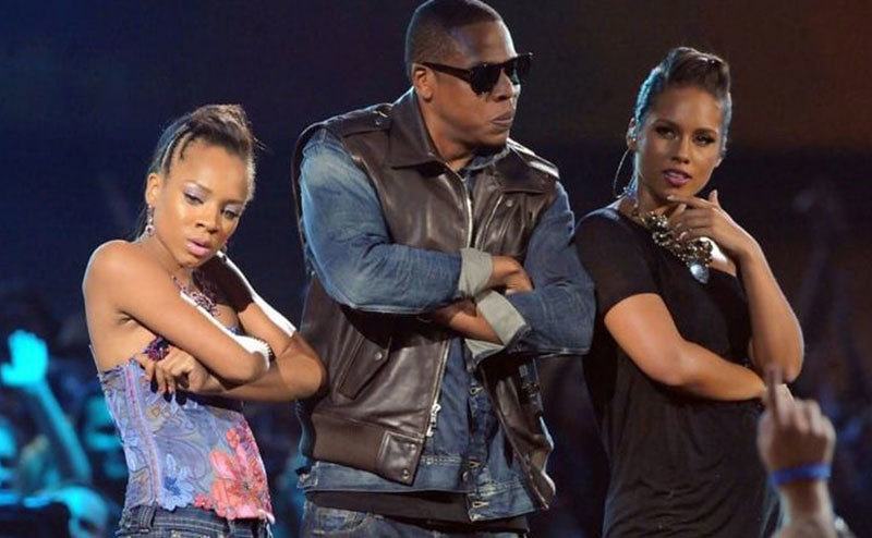 Lil Mama joins Jay-Z and Alicia Keys' performance on stage.