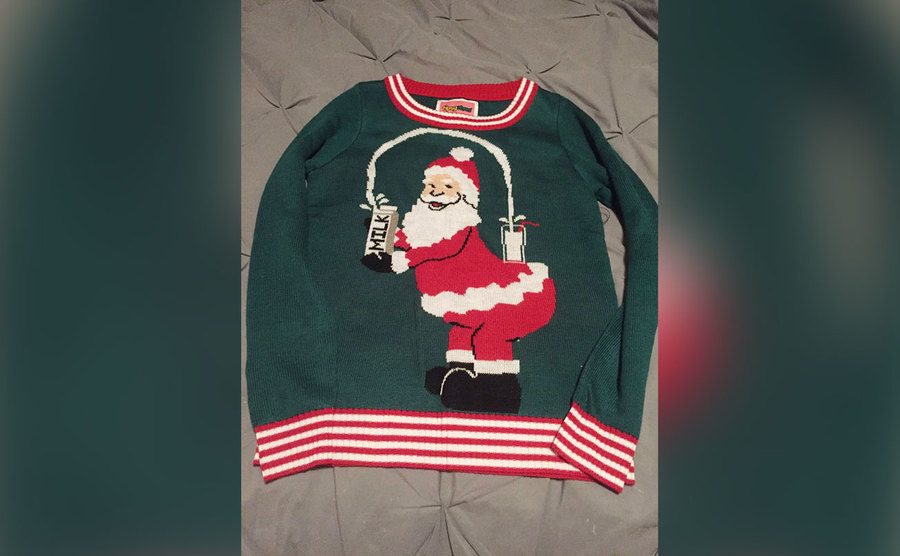 A sweater where Santa recreates the Kim Kardashian broke the internet. 