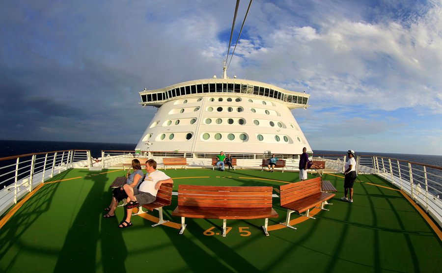 An image of a cruise ship.