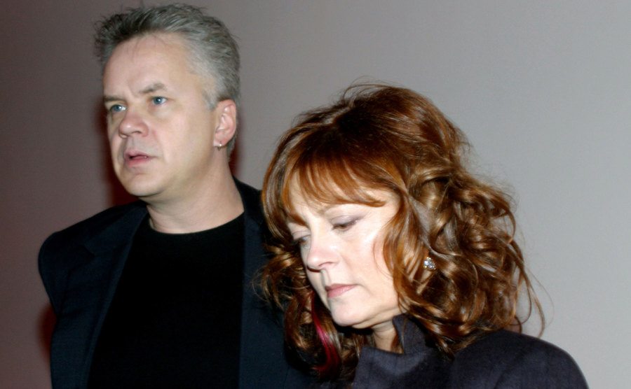 Tim Robbins and Susan Sarandon don’t look all that happy. 