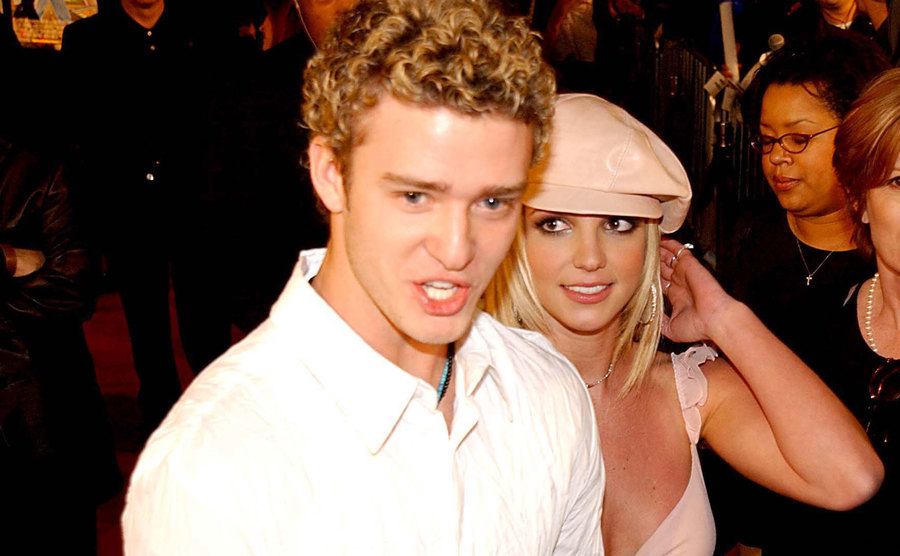 Timberlake and Spears attend an event.