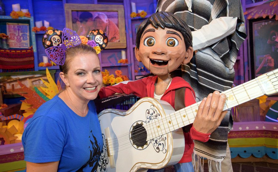 Melissa Joan Hart meets Miguel of Disney and Pixar's film 