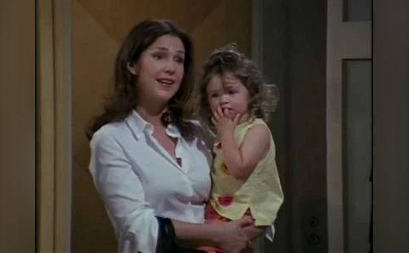 Peri Gilpin and Ashley Thomas in a still from Frasier.