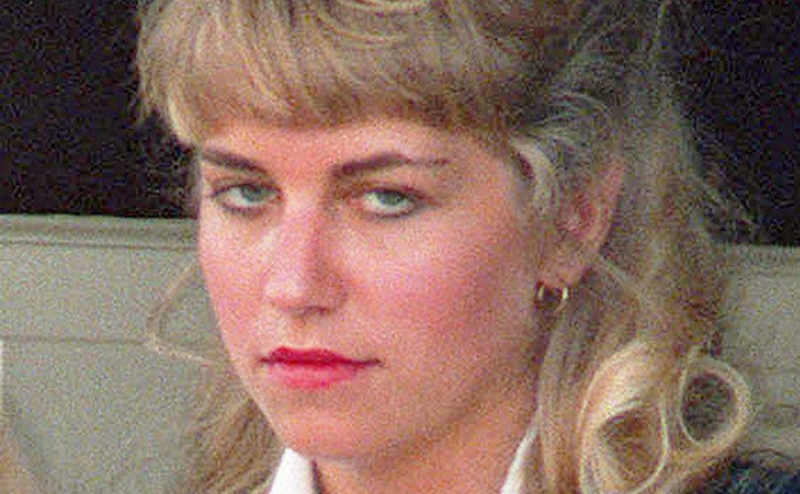 A picture of Karla Homolka outside court.