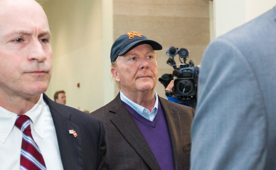 A photo of Mario Batali in court.
