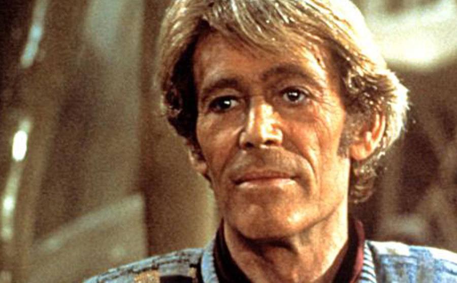A still of Peter O'Toole in Supergirl.