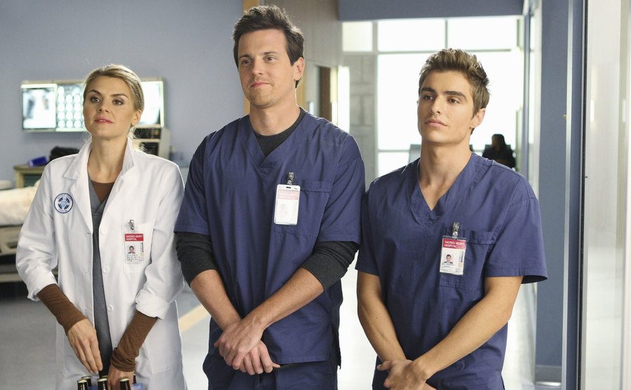 Eliza Coupe, Michael Mosley, and Dave Franco in Scrubs. 