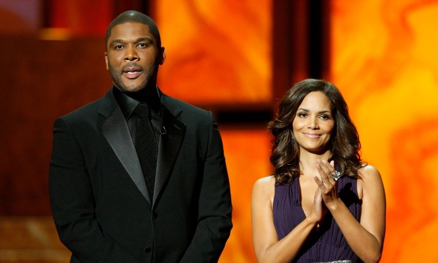 Hosts Tyler Perry (L) and Halle Berry